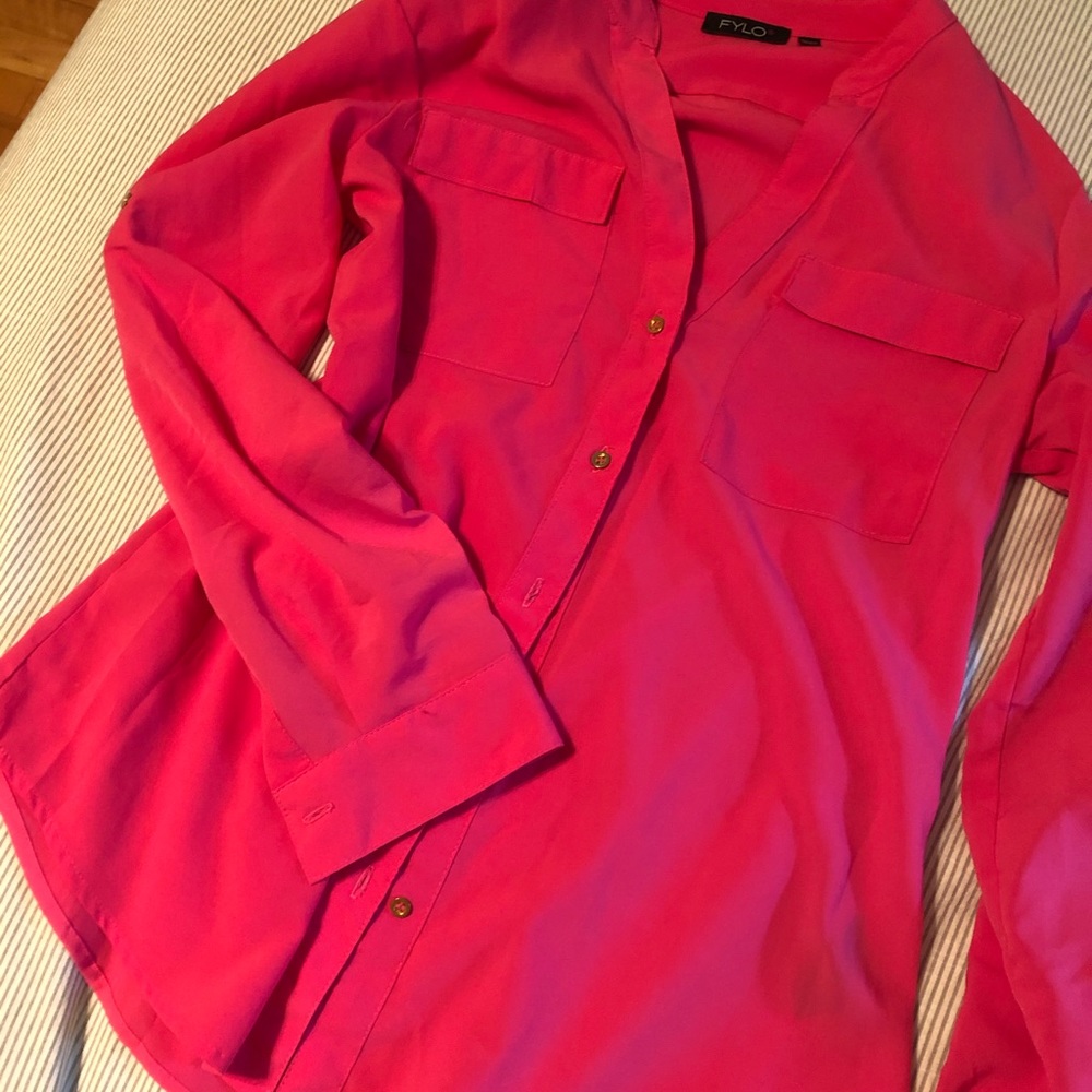 Pink blouse - Picture 2 of 4